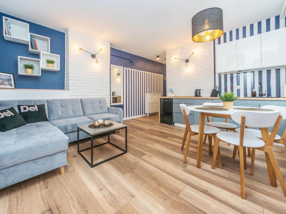 Glow Apartments, Apartament Dluga 69 グダニスク エクステリア 写真