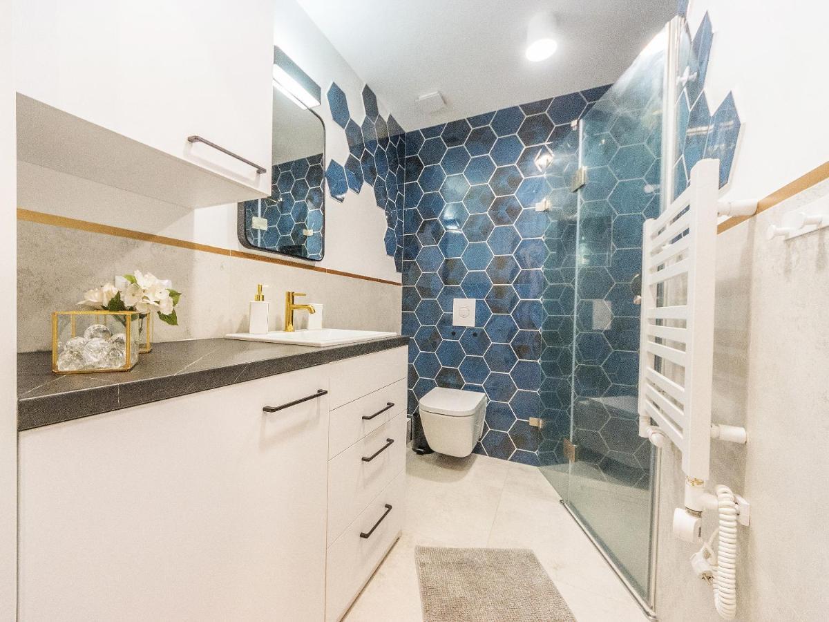 Glow Apartments, Apartament Dluga 69 グダニスク エクステリア 写真